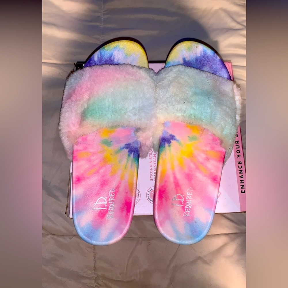 Women Fluffy platform slides